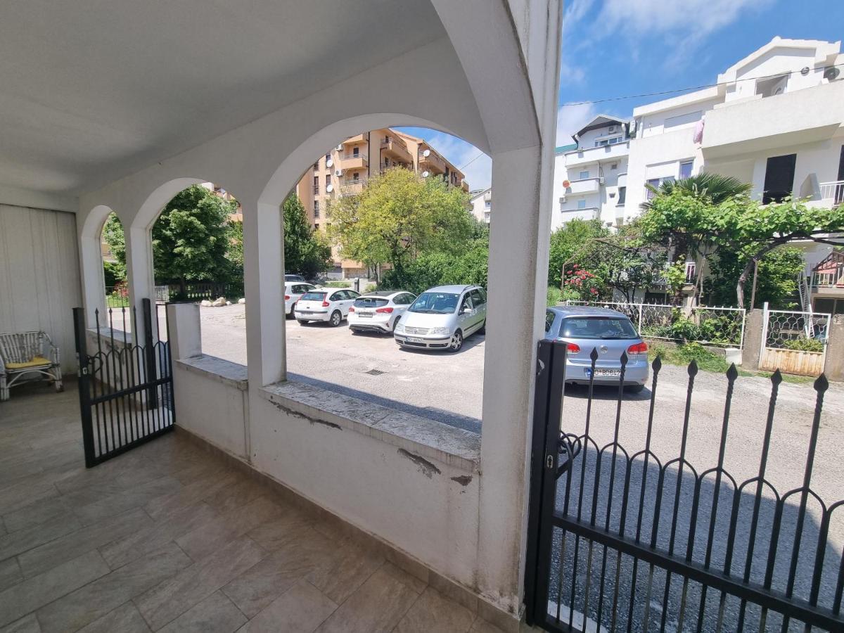Guest House Damjana Μπούντβα Δωμάτιο φωτογραφία