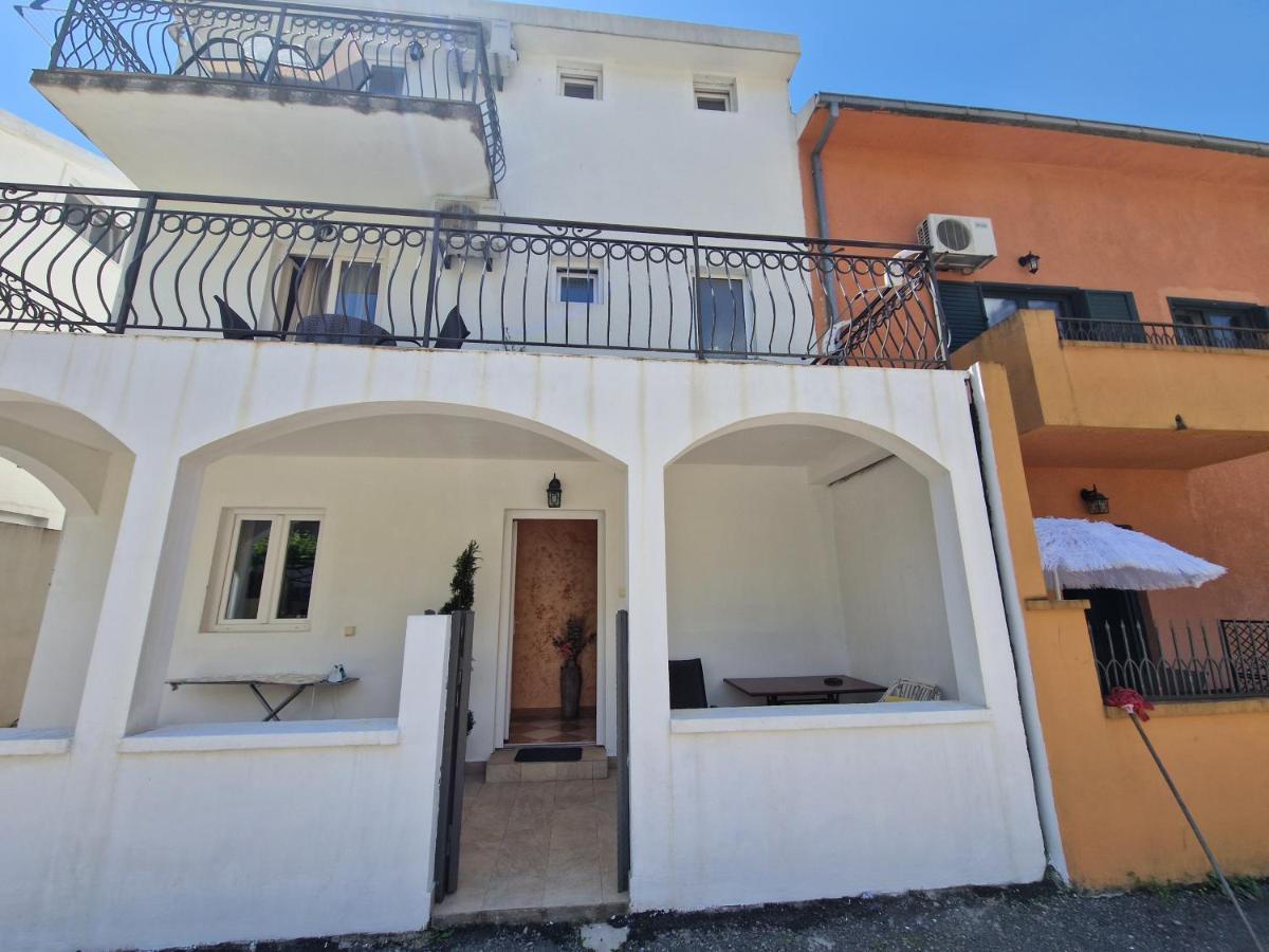 Guest House Damjana Μπούντβα Εξωτερικό φωτογραφία