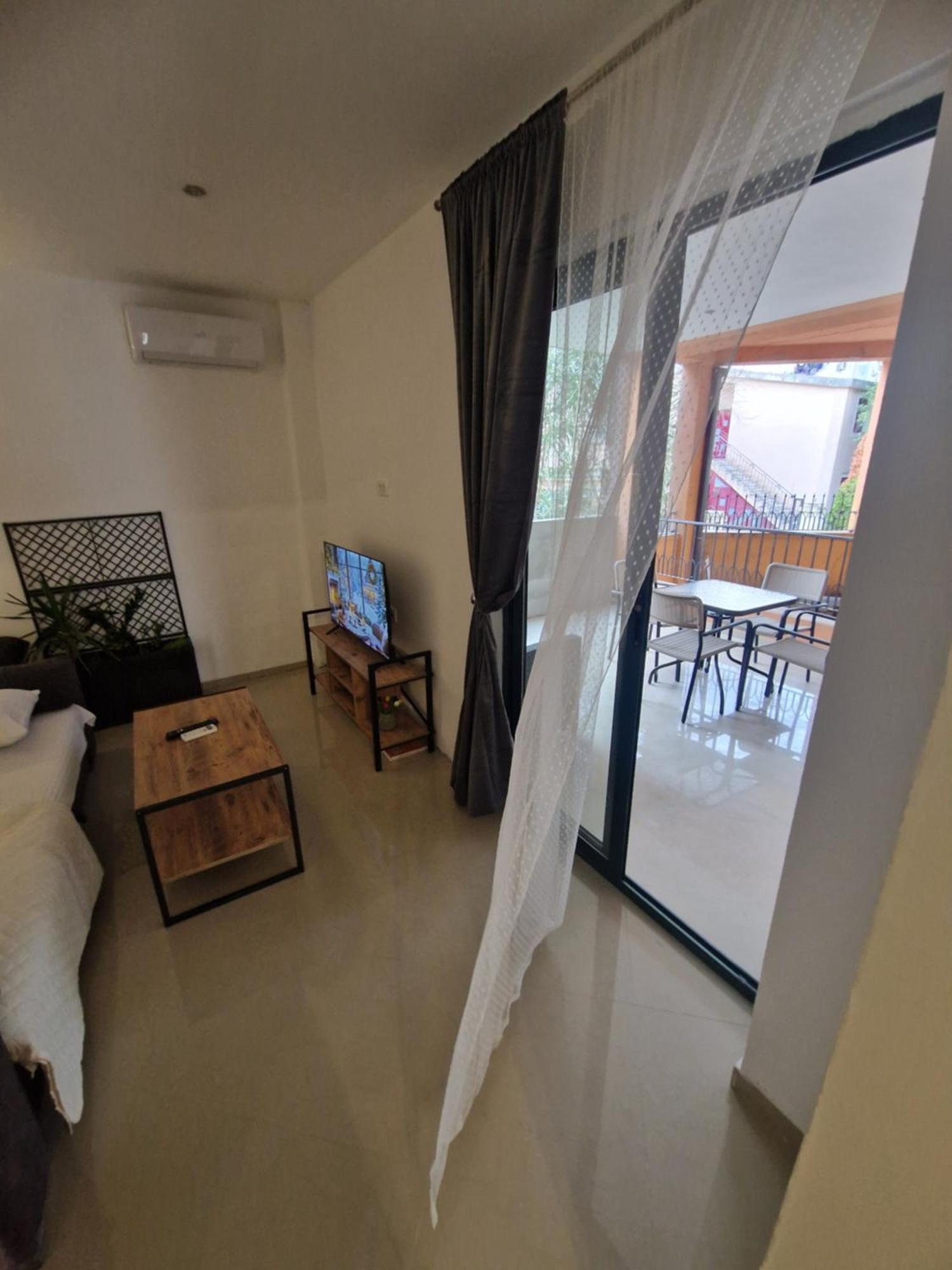Guest House Damjana Μπούντβα Δωμάτιο φωτογραφία